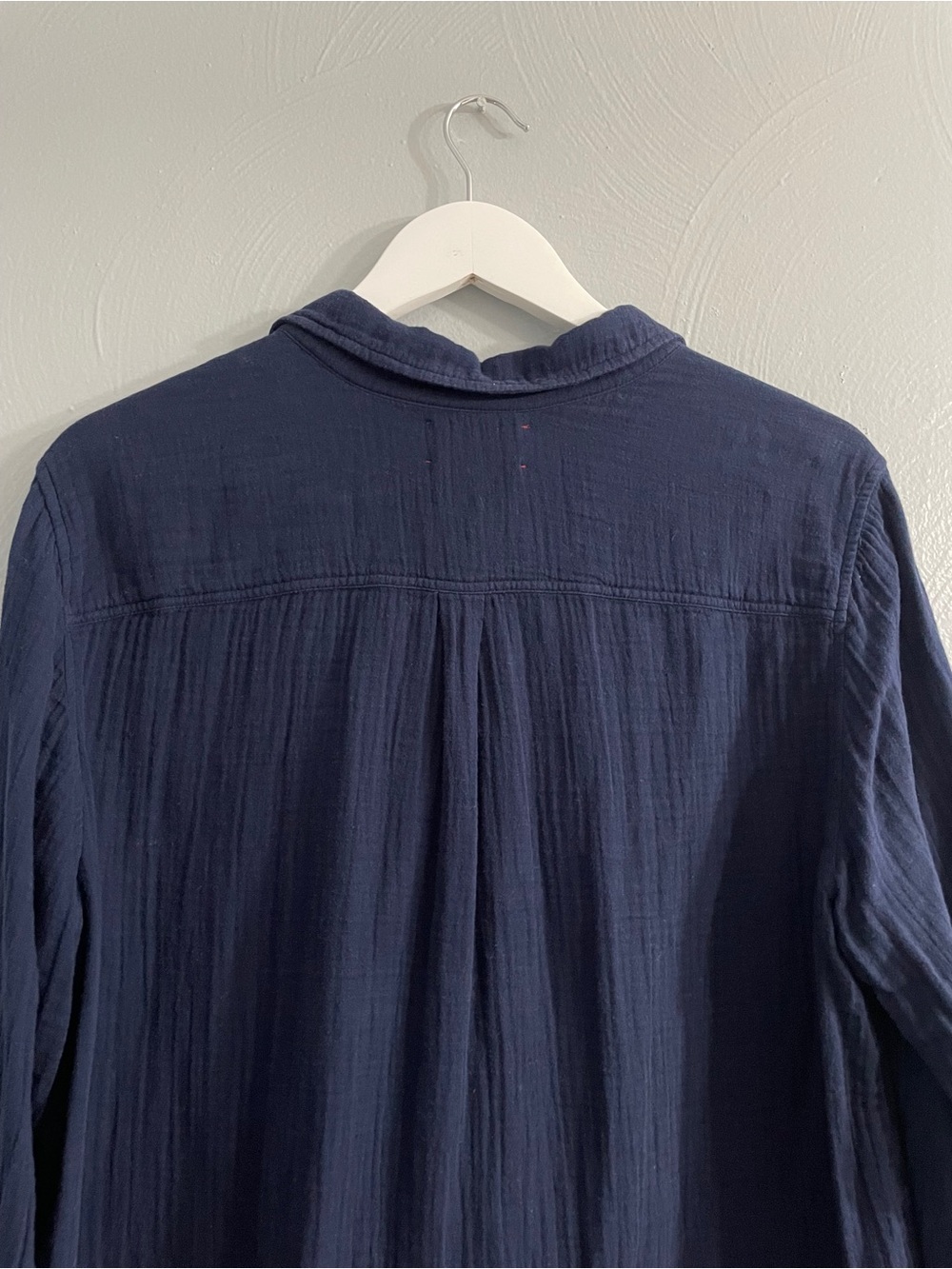 Xirena navy gauze cotton Button-down Long Sleeve Shirt top - Picture 7 of 10